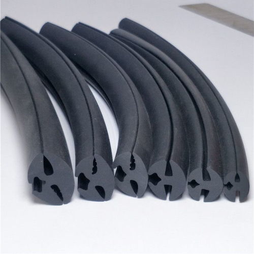 專業制造，品質保障 探秘清河縣順冠橡膠制品廠的密封條與橡膠防塵套